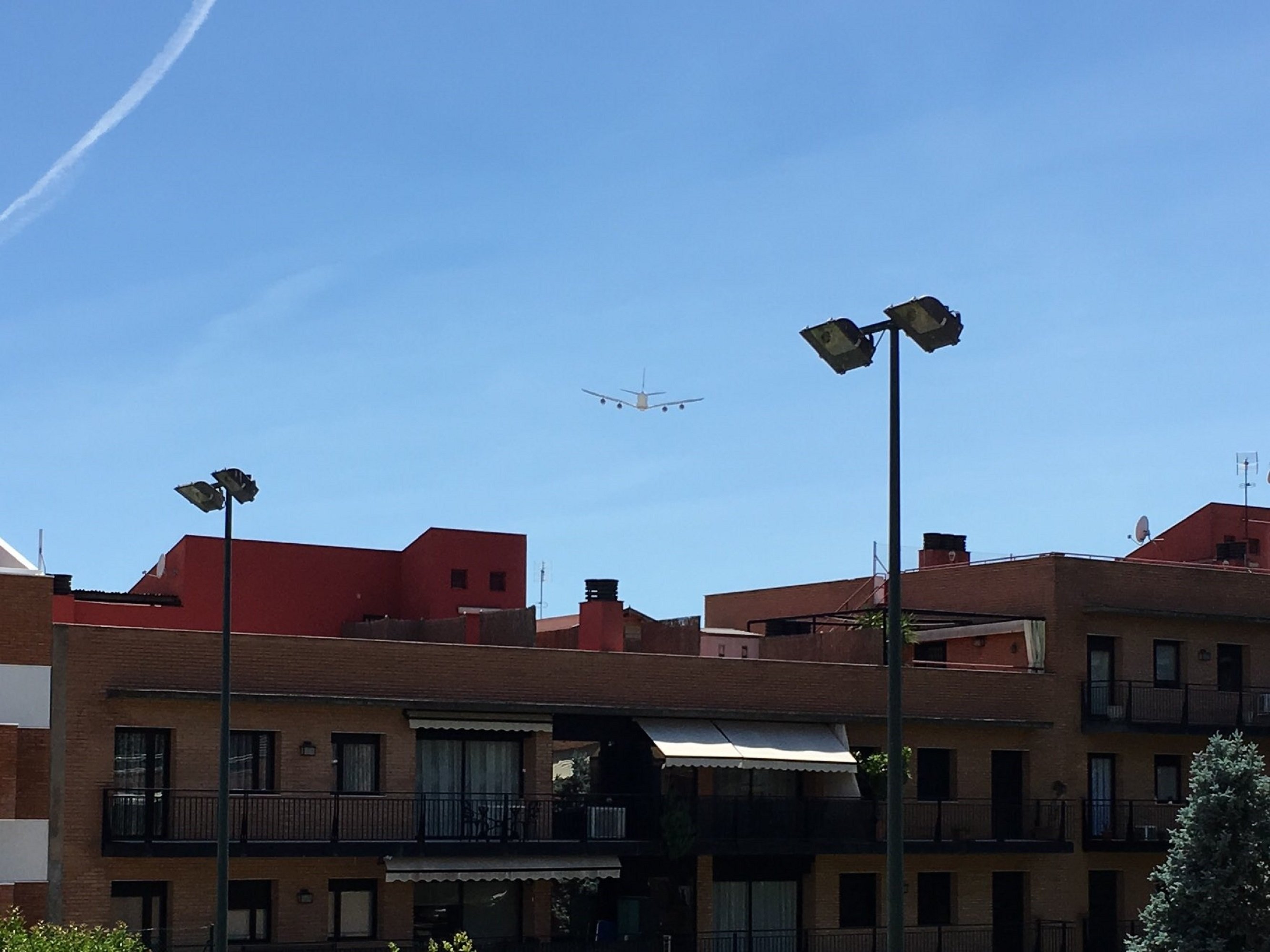 Falsa alarma por un vuelo de Emirates en Montmeló