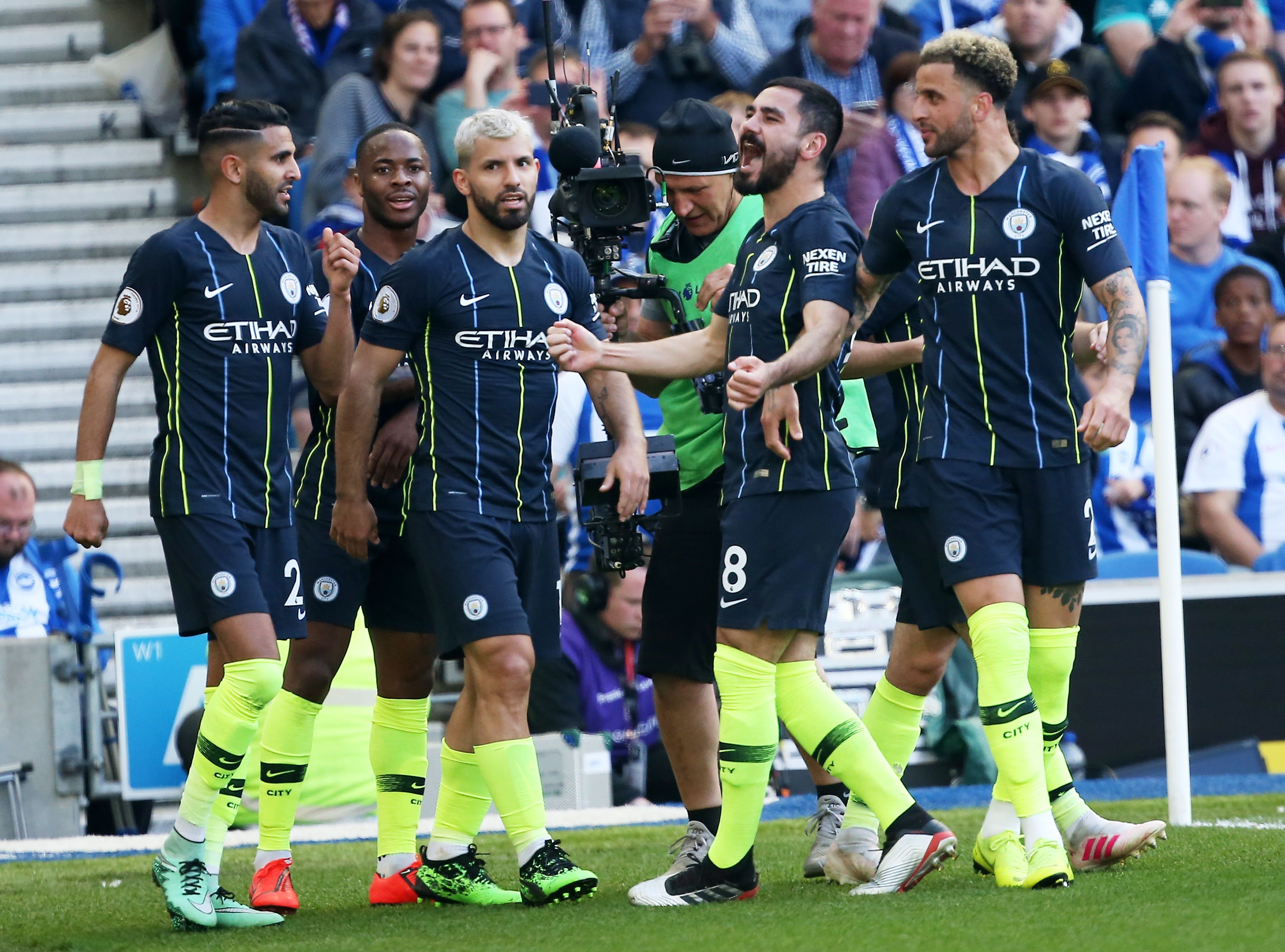 El Manchester City no falla y Guardiola levanta una nueva Premier (1-4)