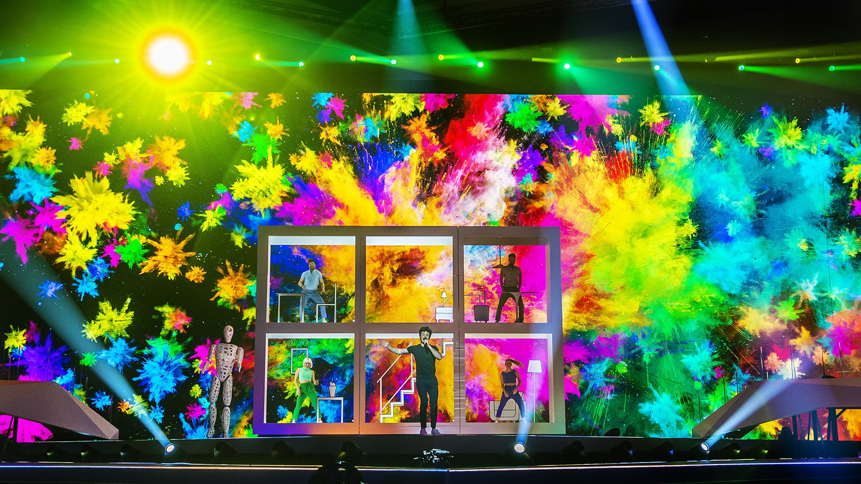 miki eurovision escenario colores