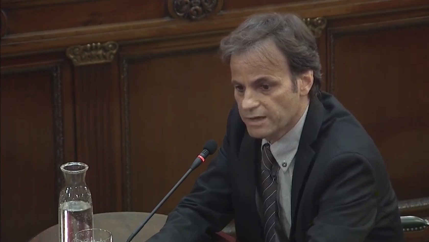 Asens: "Vaig presenciar càrregues policials que al meu parer eren indiscriminades"