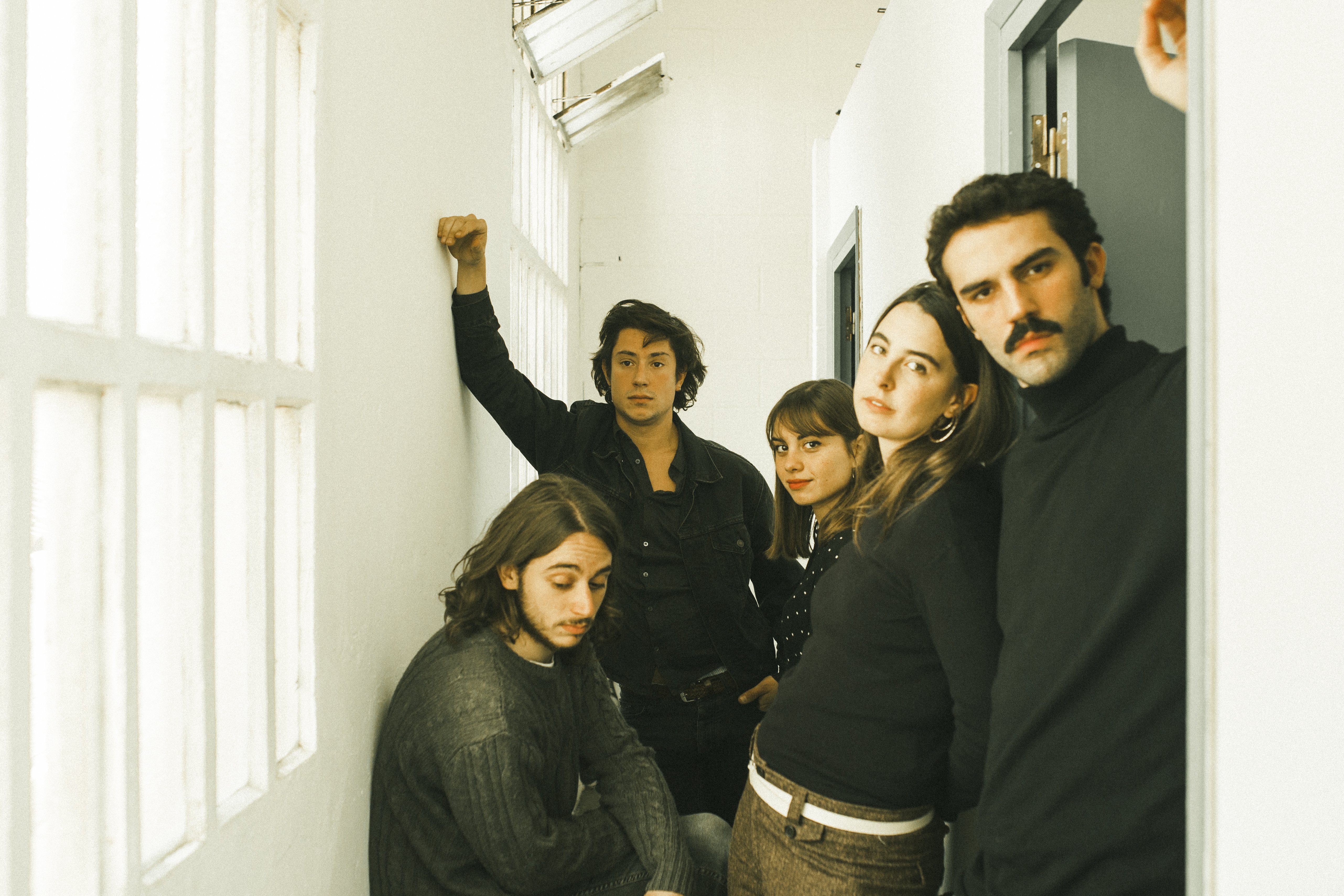 Estramoni presenta el seu primer disc, 'Una vida millor'