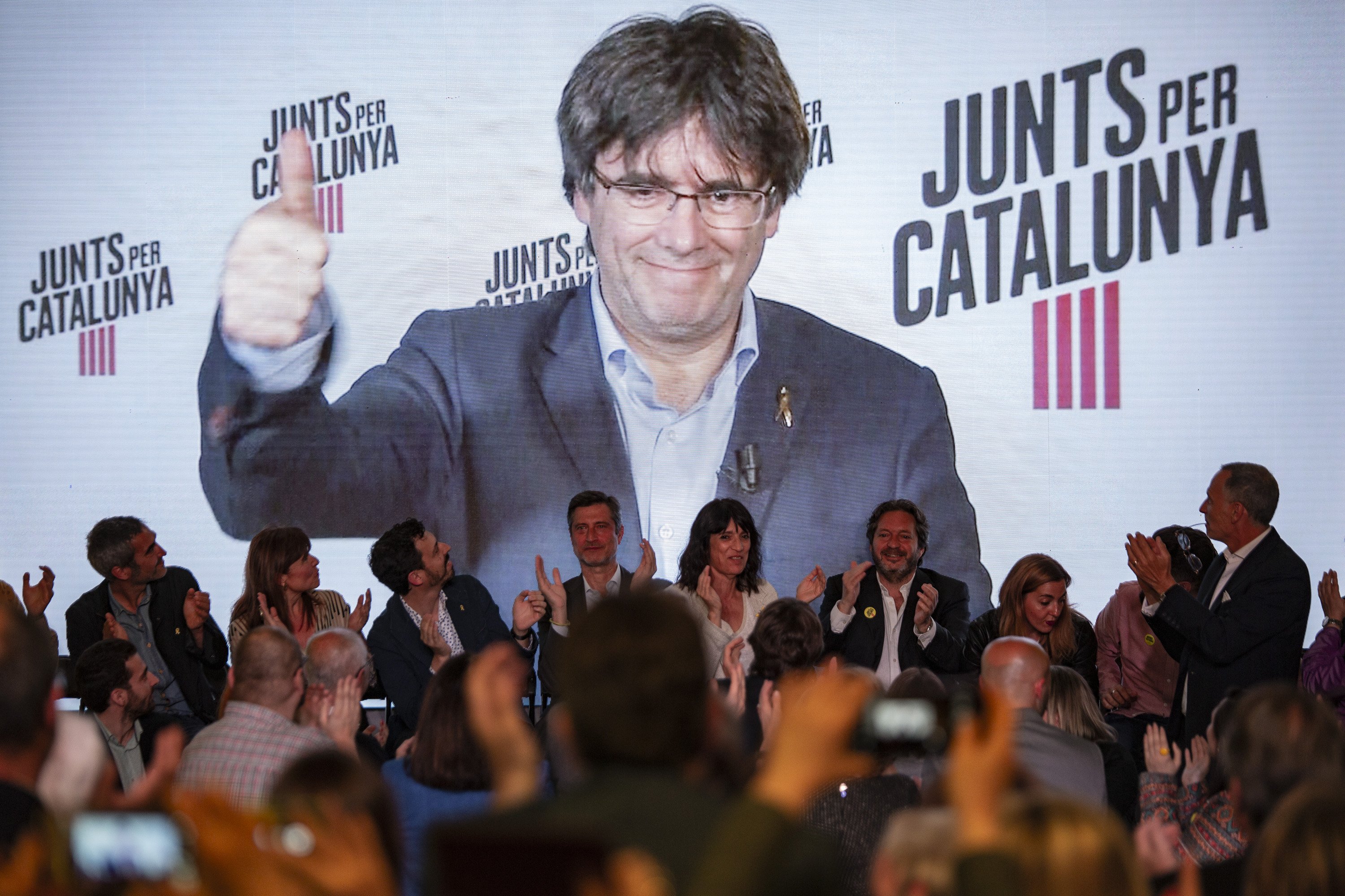 Puigdemont es querella contra els representants de Cs i PP a la JEC