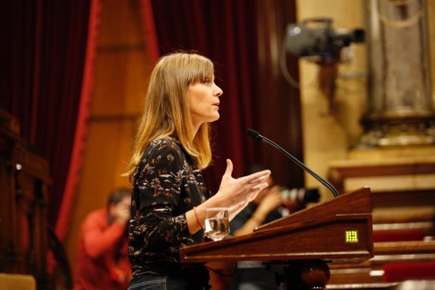 EL NACIONAL jessica albiach ple parlament iceta senador sergi alcazar EL NACIONAL jessica albiach ple parlament iceta senador sergi alcazar