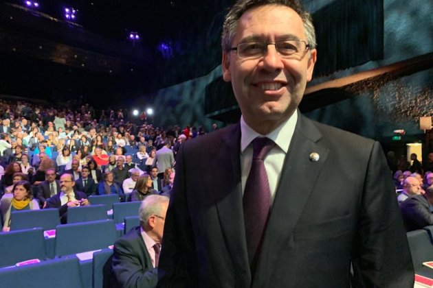 presidente Barça Josep Maria Bartomeu Cree Santo Jordi - Marta Lasalas