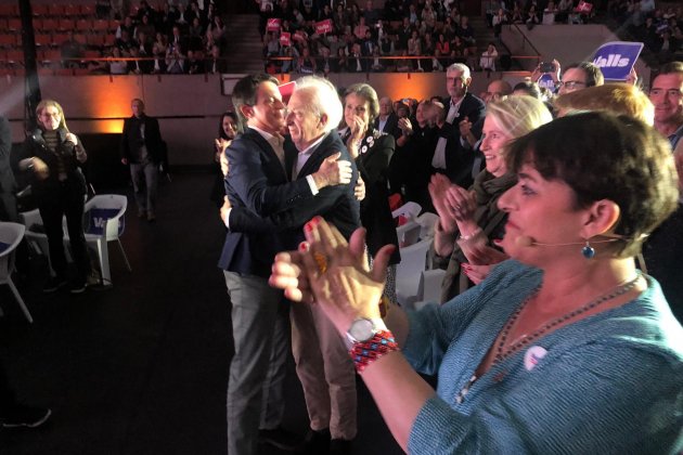 el nacional   abraçada valls boadella   mfernandez