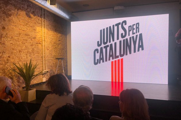 Acte Campanya JxCat Artadi, Forn, Puigdemont - Marina Fernàndez