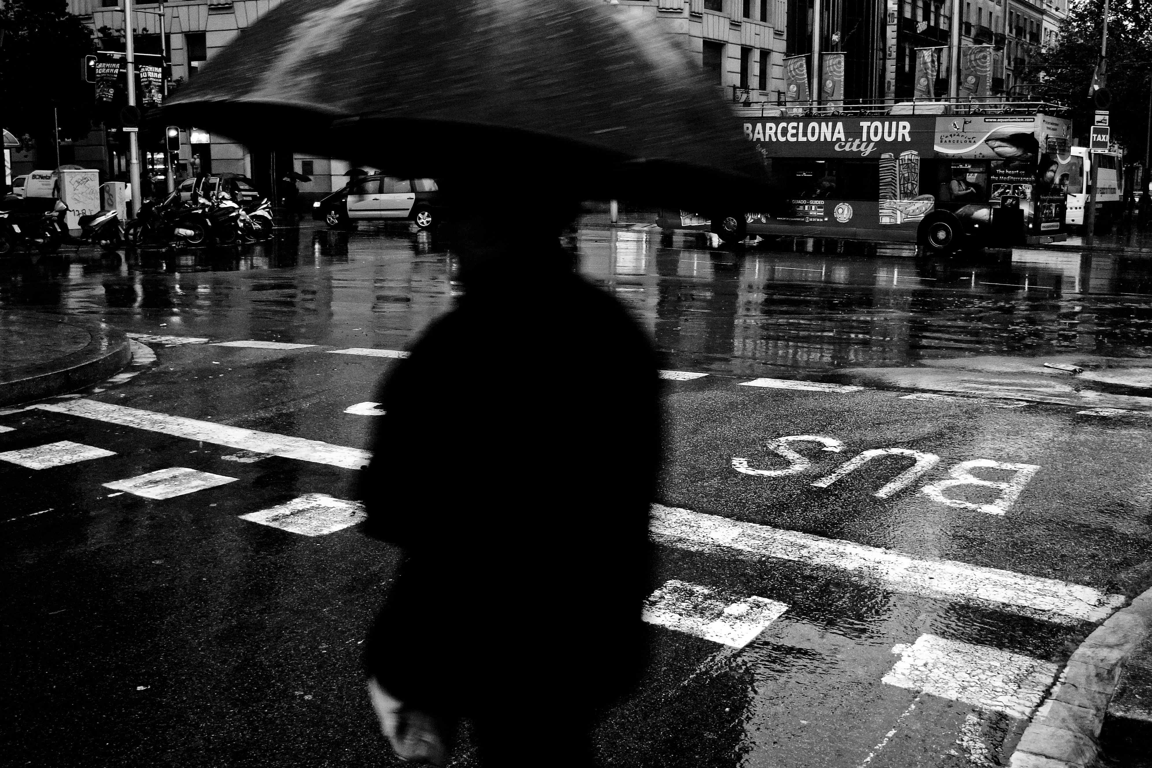La lluvia y el viento ponen a Catalunya en alerta