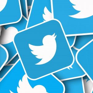 twitter logo lliure twitter logo lliure