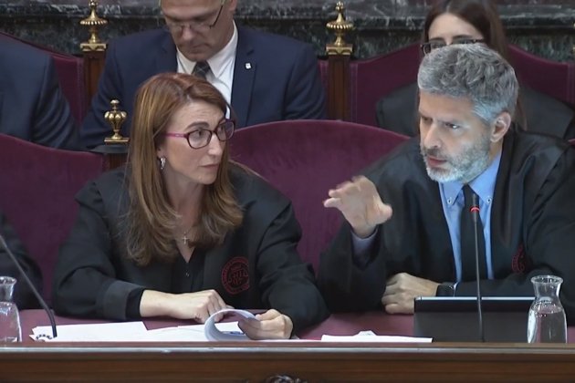Juicio proces abogados Andreu Van den Eynde Judith Gené Juicio proces abogados Andreu Van den Eynde Judith Gené
