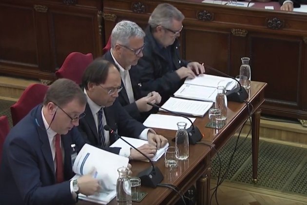 Pèrits ús locals 1 O testimoni judici procés Pèrits ús locals 1 O testimoni judici procés