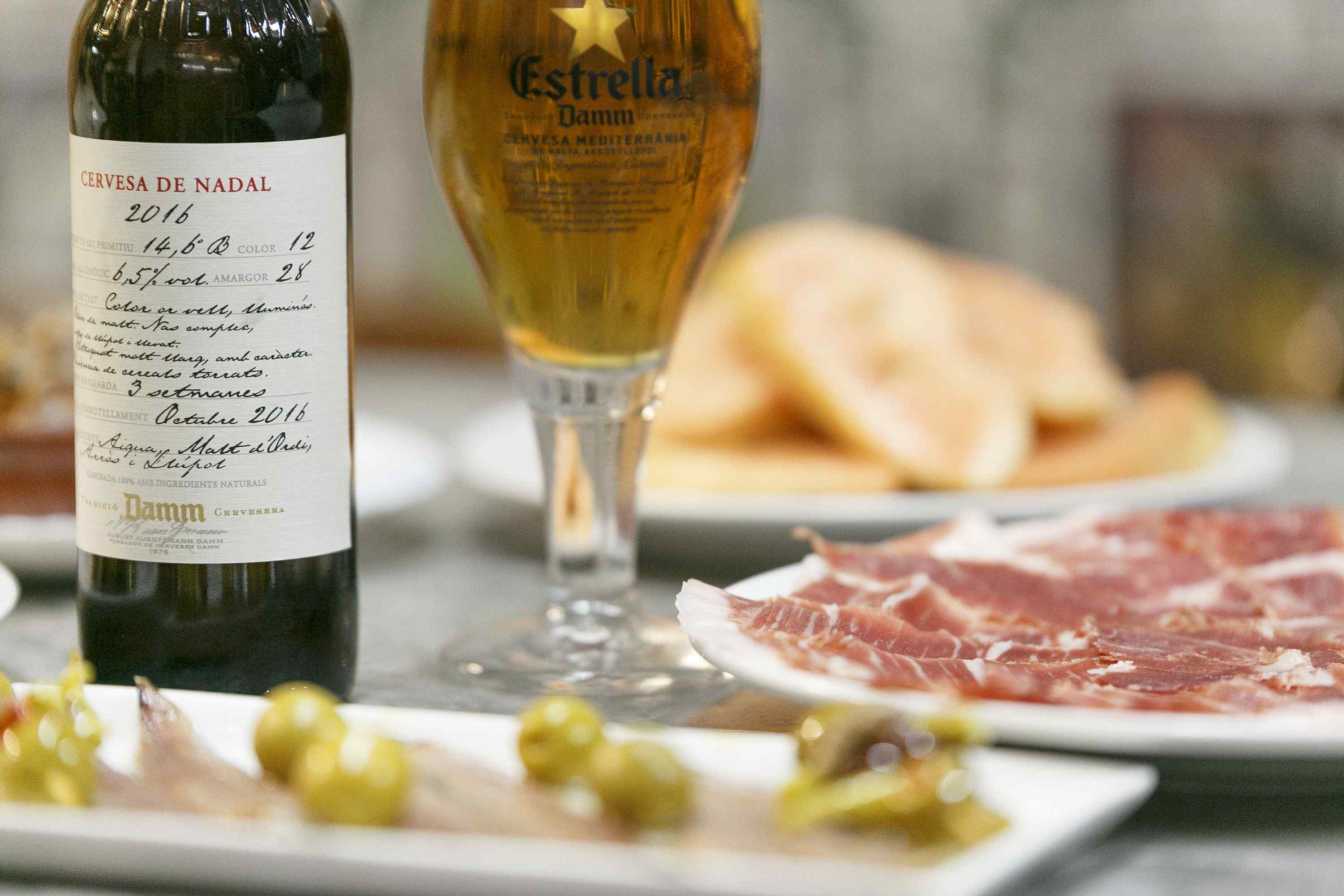 Damm presenta la cervesa de Nadal, edició limitada 2019. Una tradició per compartir