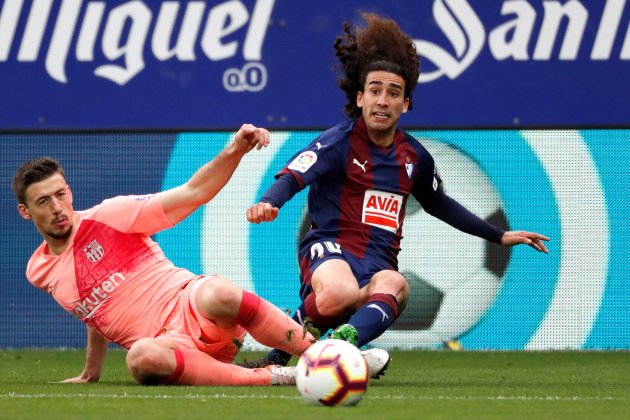 cucurella barça eibar lenglet efe