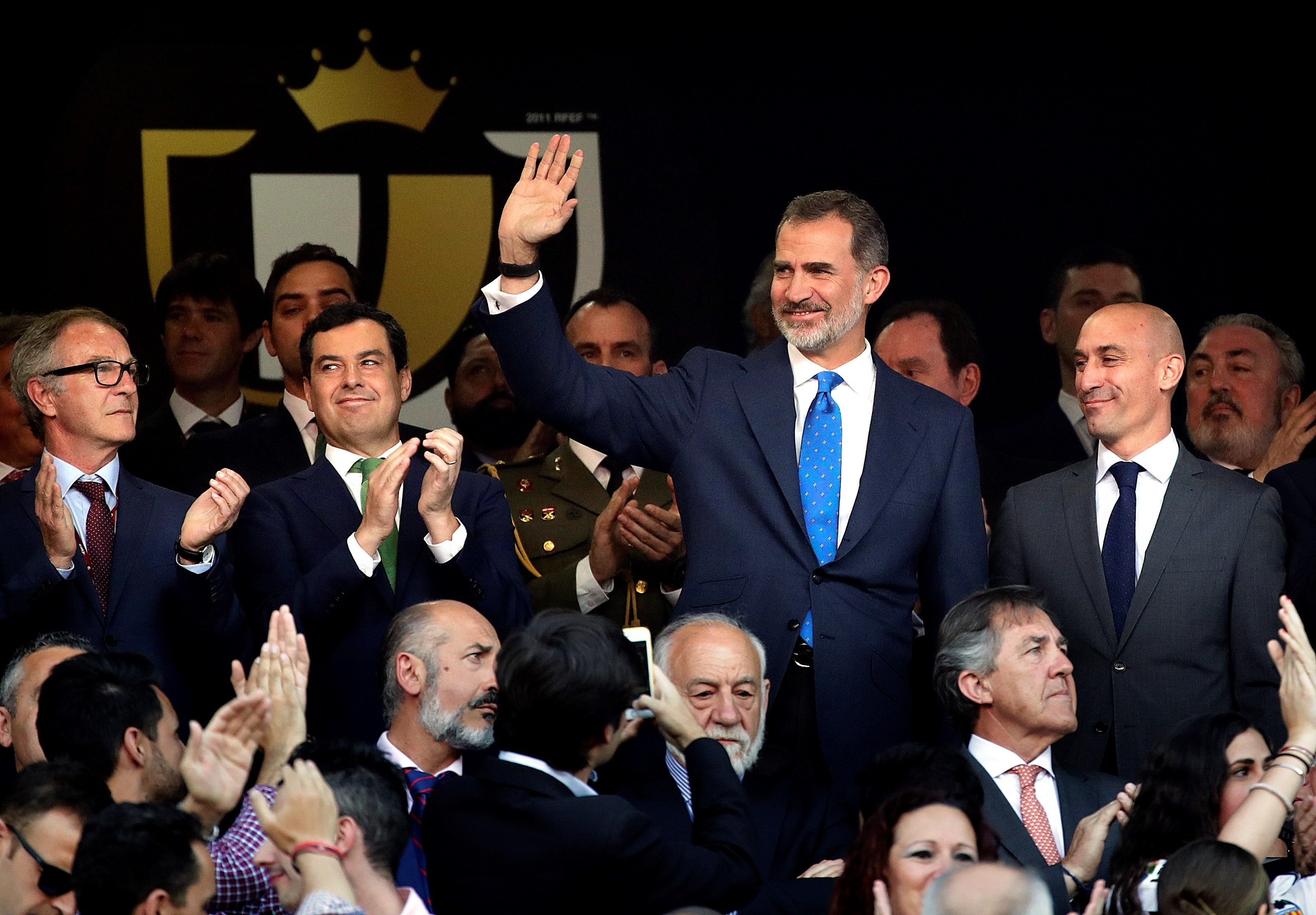 Monumental pitada al Rey y al himno español en la final de Copa