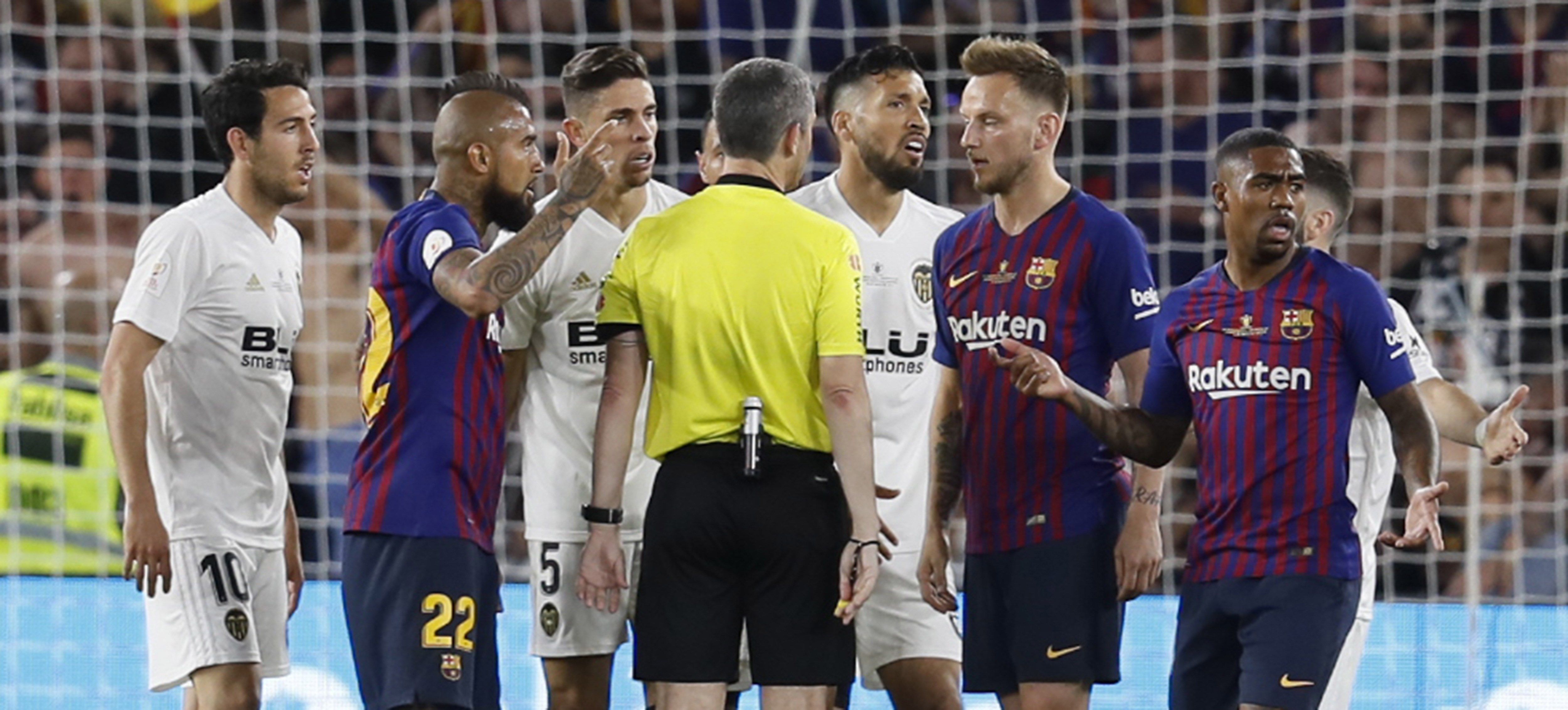 El extraordinario fracaso de un Barça que tendrá que cortar cabezas