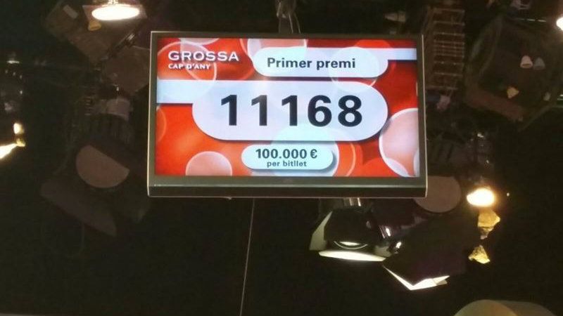 El primer premi de la Grossa és l'aniversari de l'estanquera