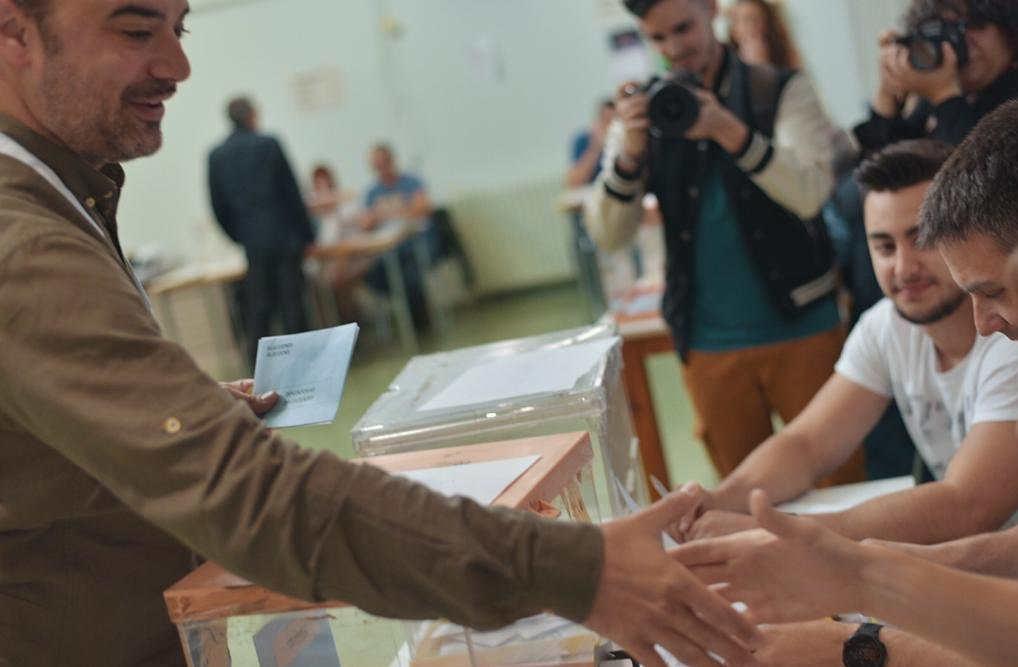 MUNICIPALES | El exsocialista Jordi Ballart da la sorpresa en Terrassa y hunde al PSC