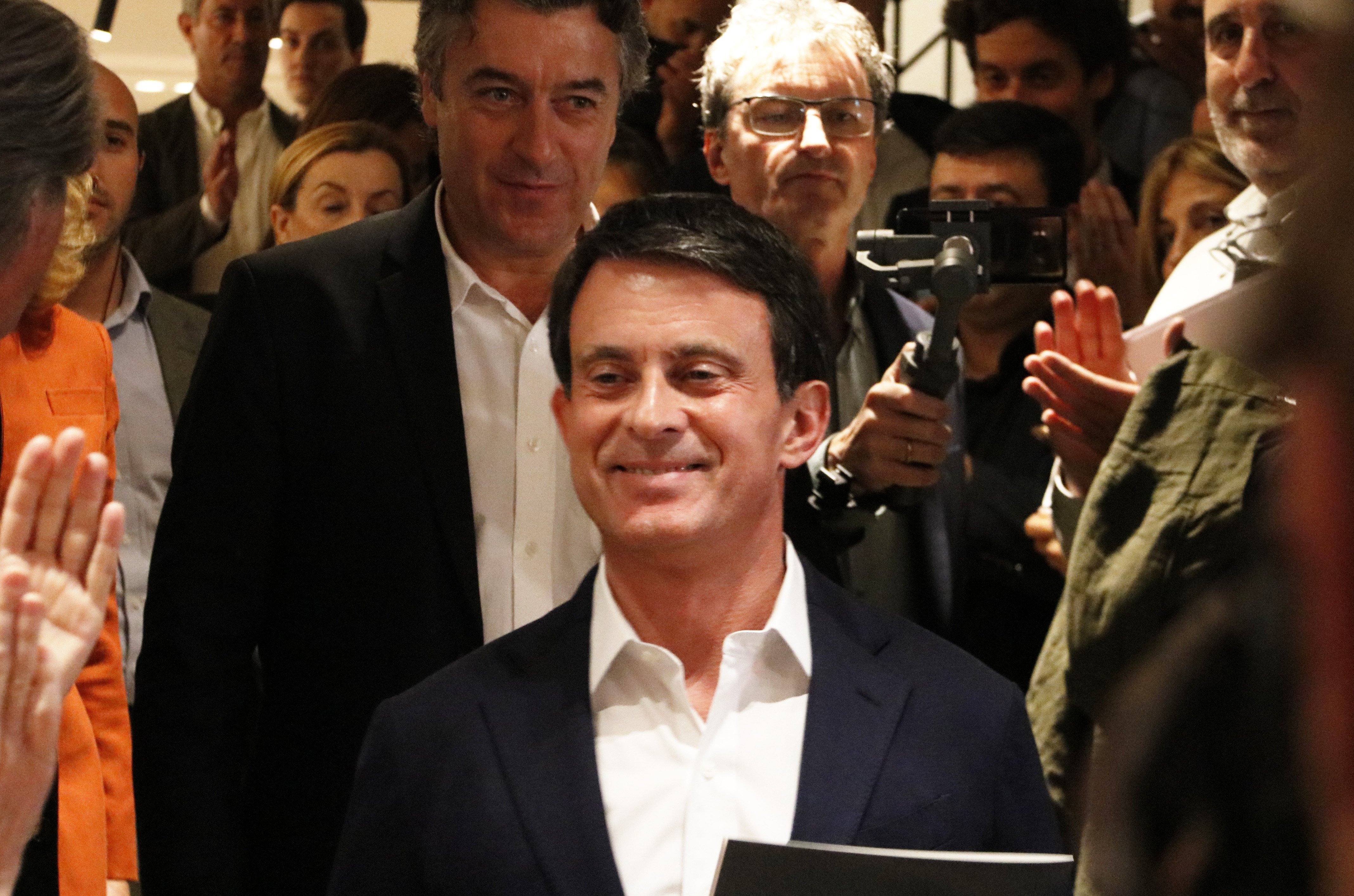 La premsa francesa es recrea en el fracàs de Valls a les municipals