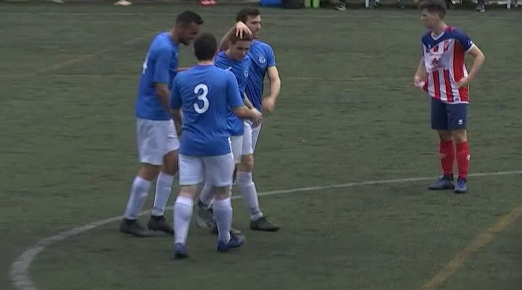 El jugador del Farners Carles Sala, gol de la jornada en la darrera data del curs