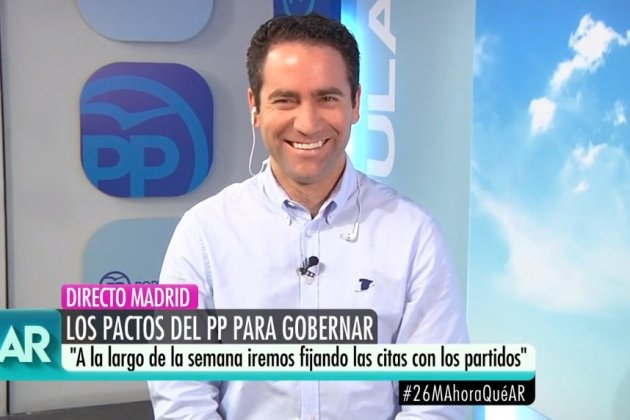 Teo García lleva el mapa de España en el lugar y lo en