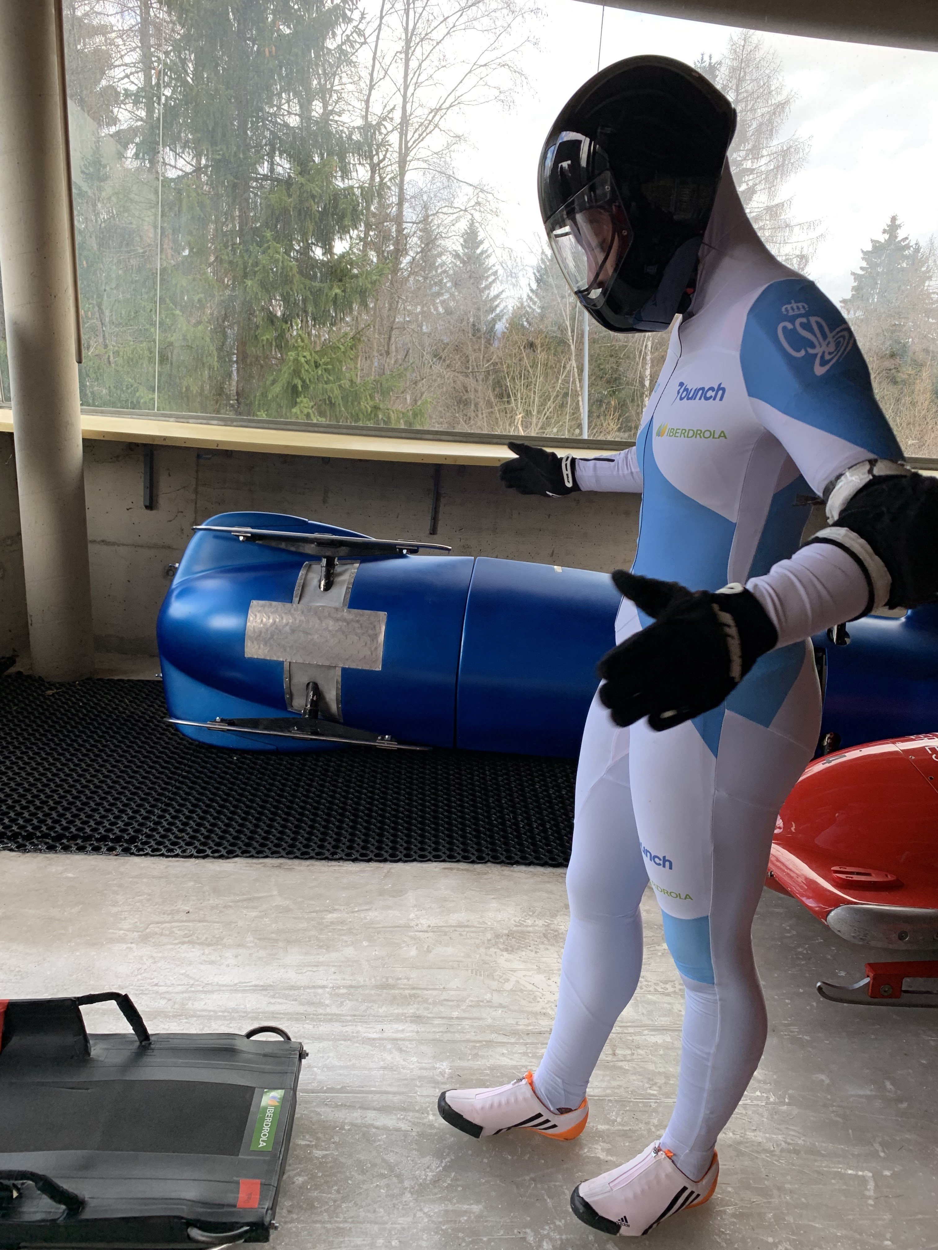 Paula Raul, de campiona d'Espanya en 100 metres tanques a pilot de skeleton