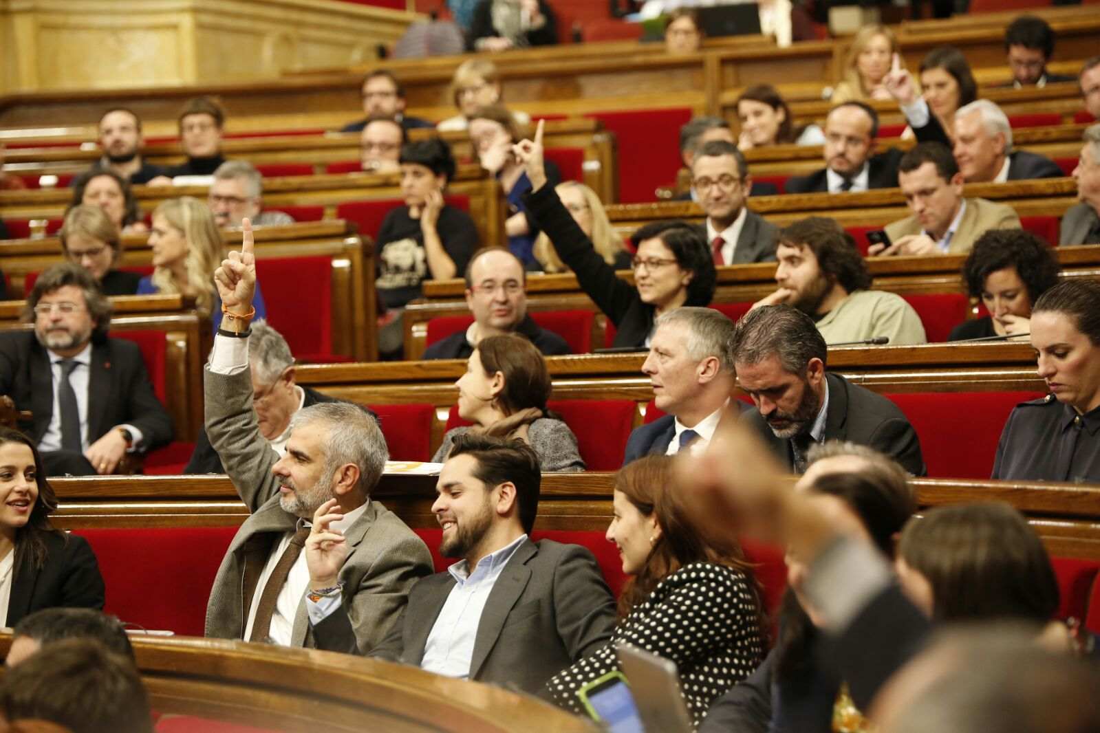 El ple defensa Forcadell i la llibertat d’expressió davant la pressió de l’Estat