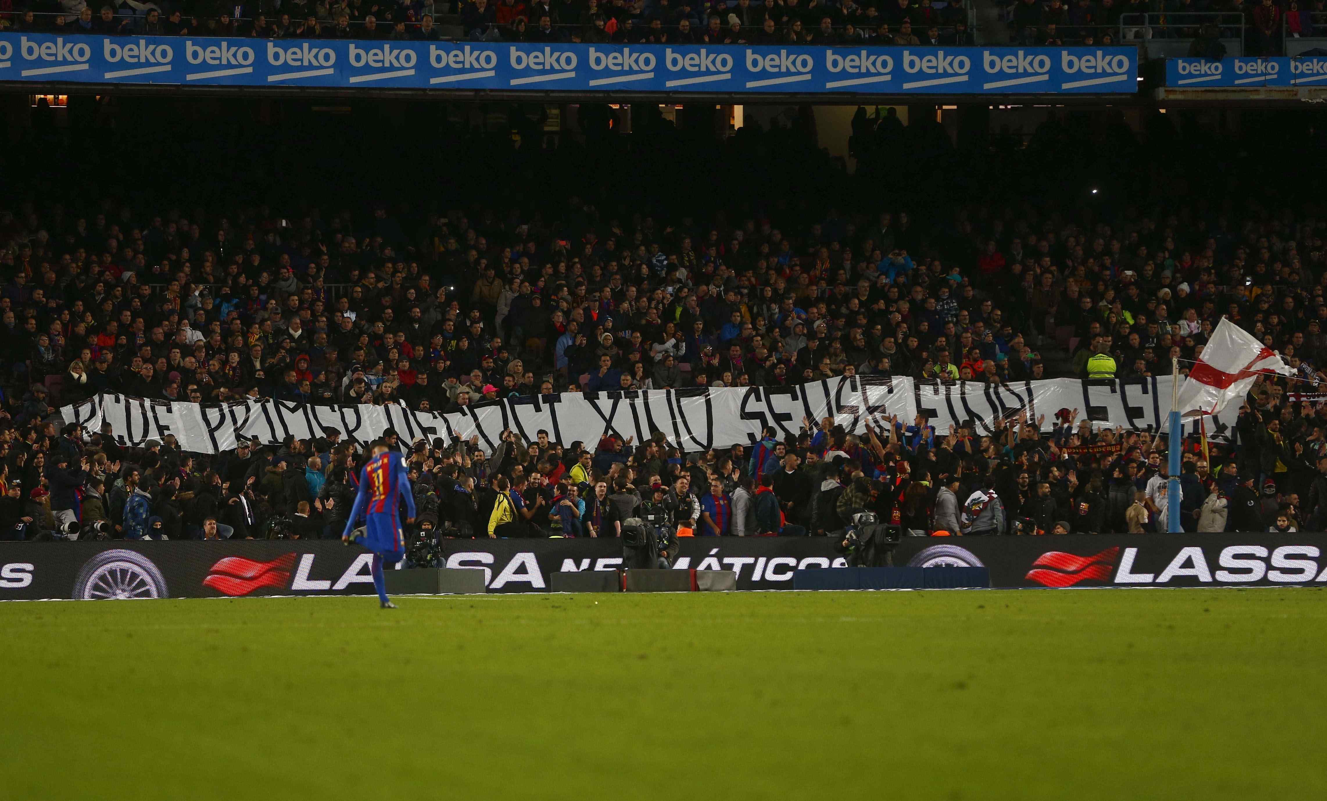 LaLliga denuncia els insults de l'afició del Barça a l'Espanyol