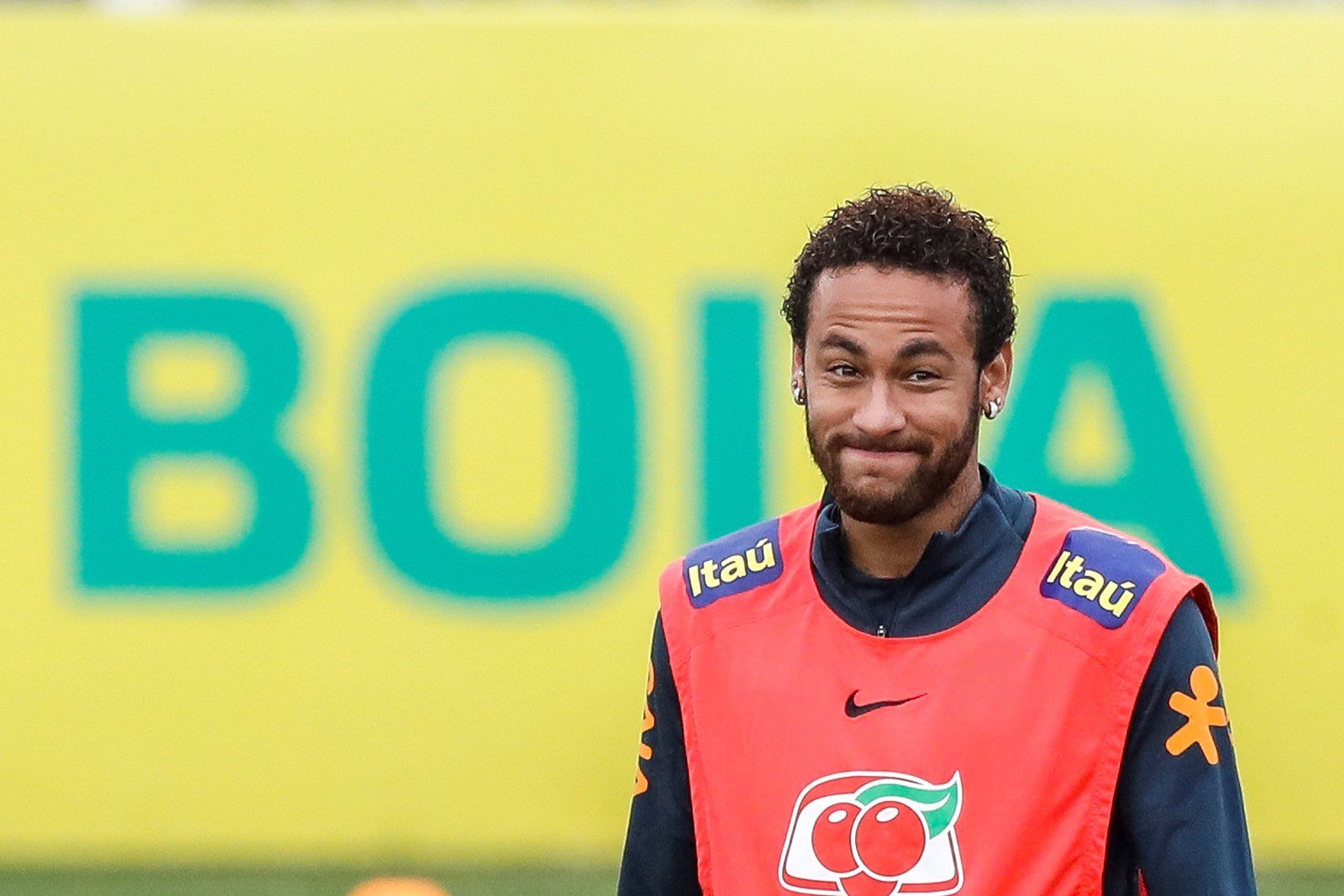 El PSG admet contactes amb el Barça per Neymar