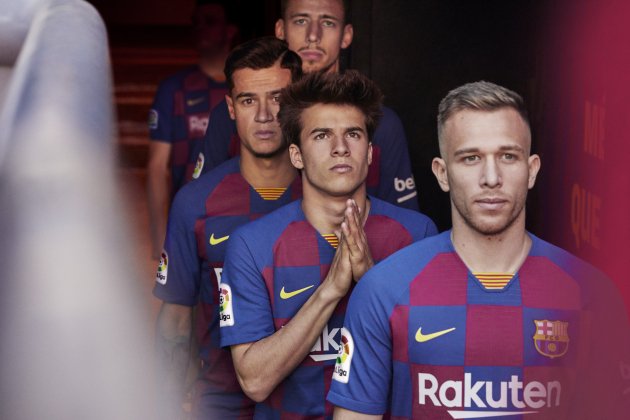 Arthur Riqui Puig Coutinho Barça samarreta escacada FC Barcelona