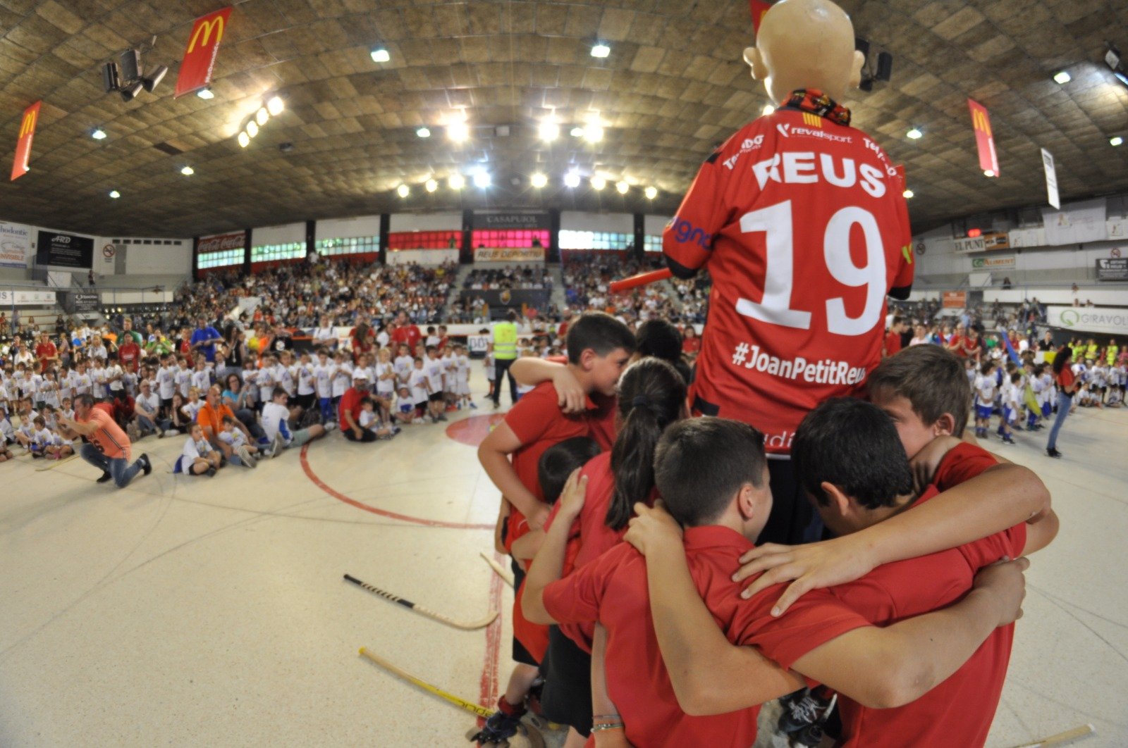 El Reus Deportiu recapta més de 30.000 euros en el torneig d'hoquei Joan Petit