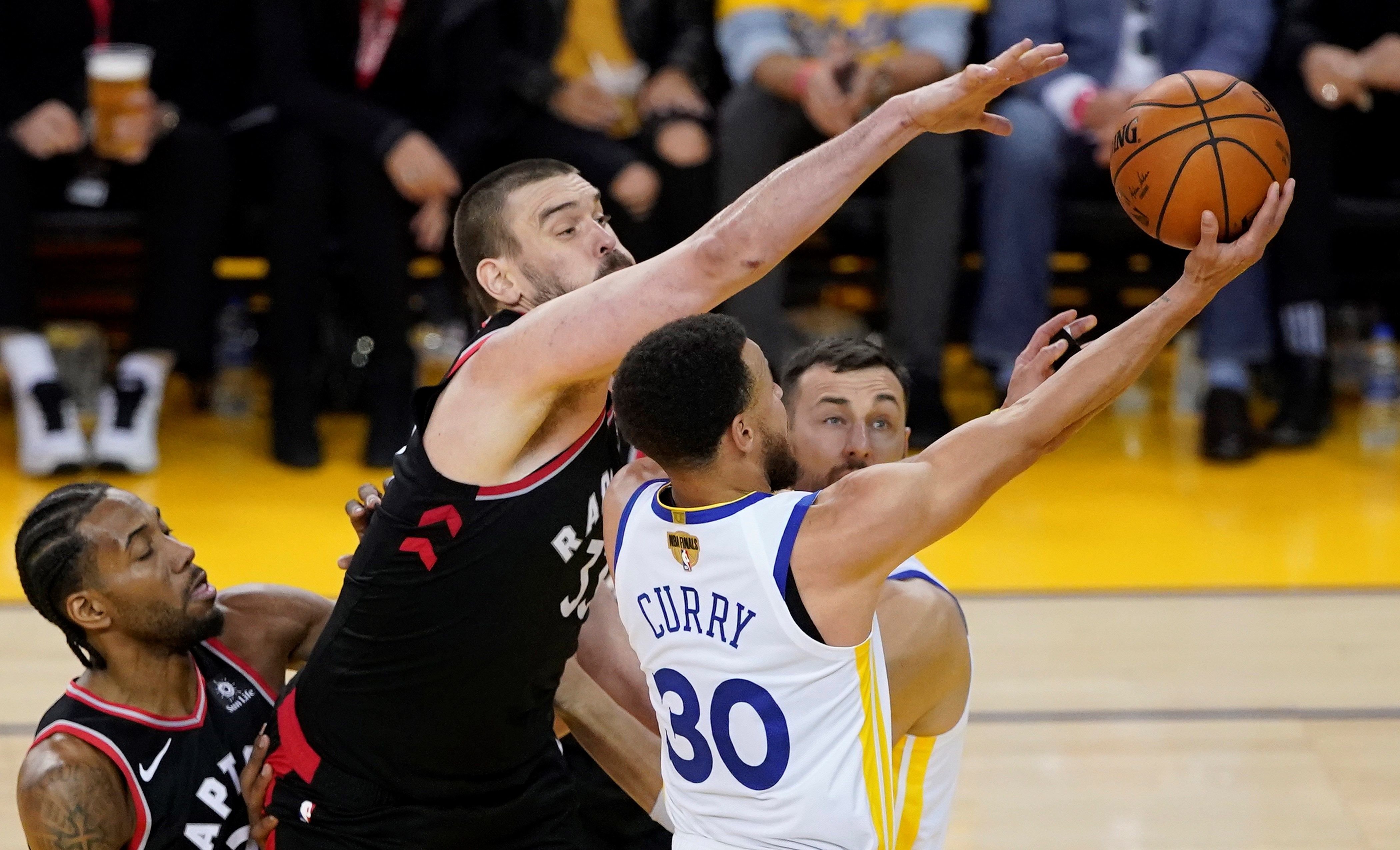 Los Raptors de Marc Gasol vuelven a liderar la final contra los Warriors (109-123)