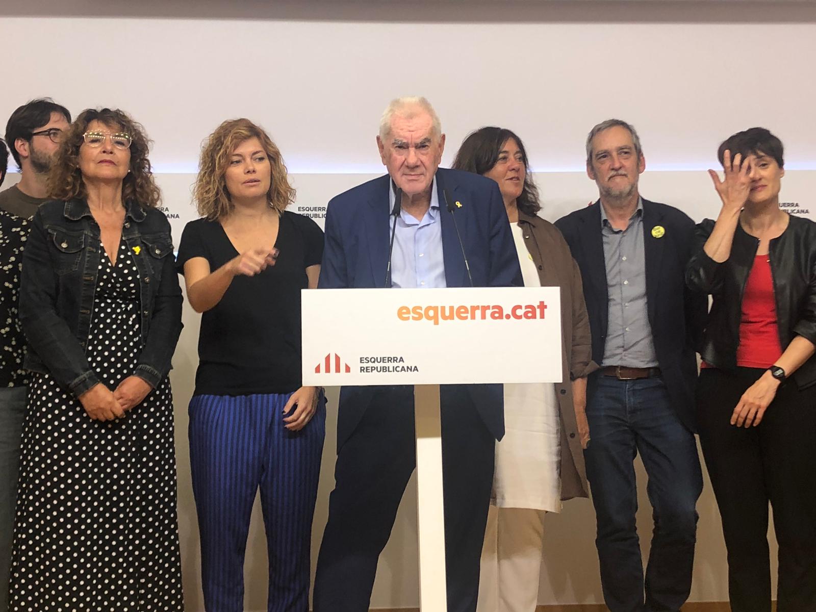 Maragall invita a Colau a renunciar a la alcaldía en una reunión cara a cara