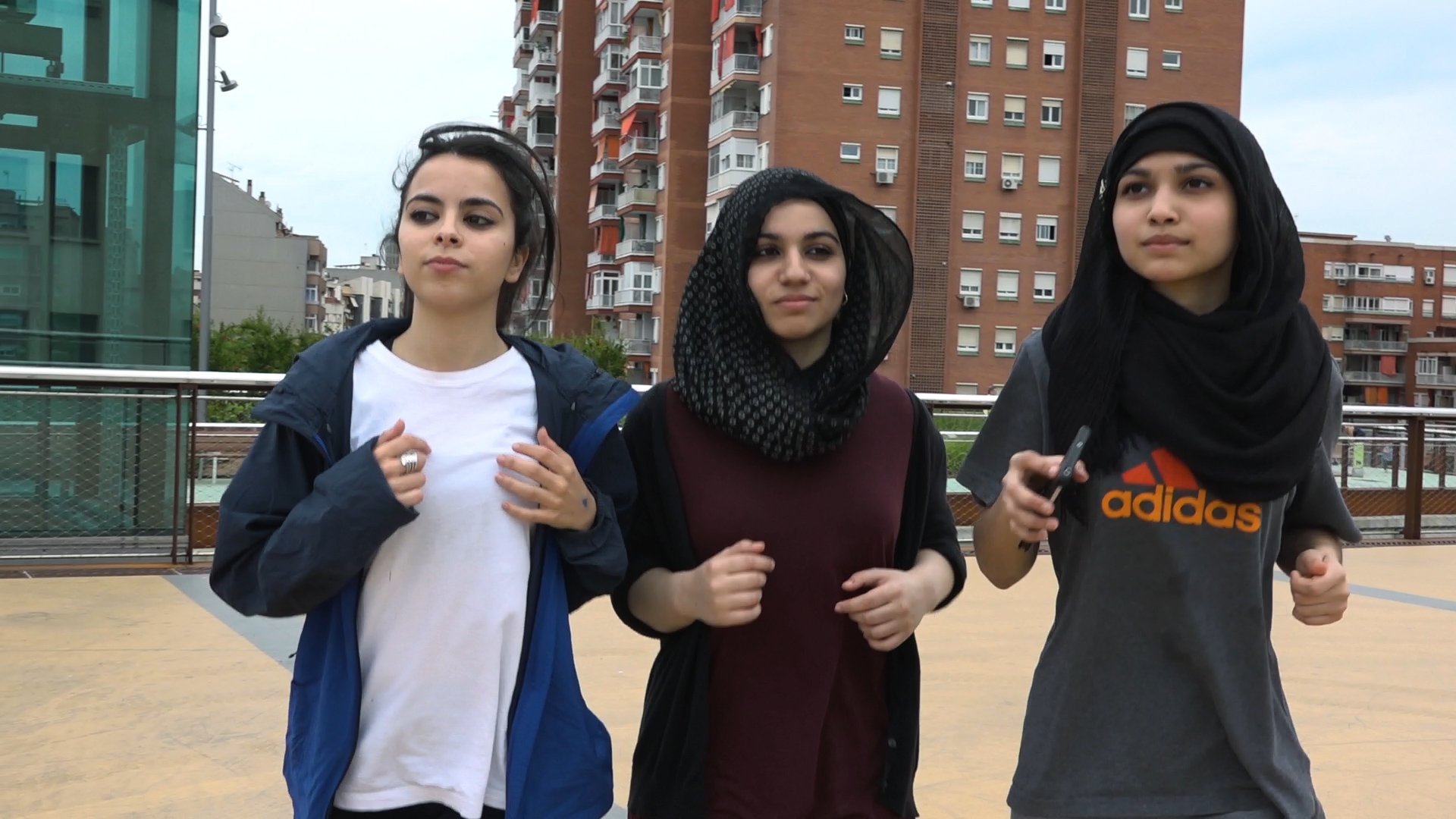 'Lo que dirán': el hiyab que interroga al que lo mira