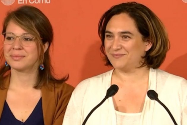 Ada Colau roda d epremsa EL Nacional