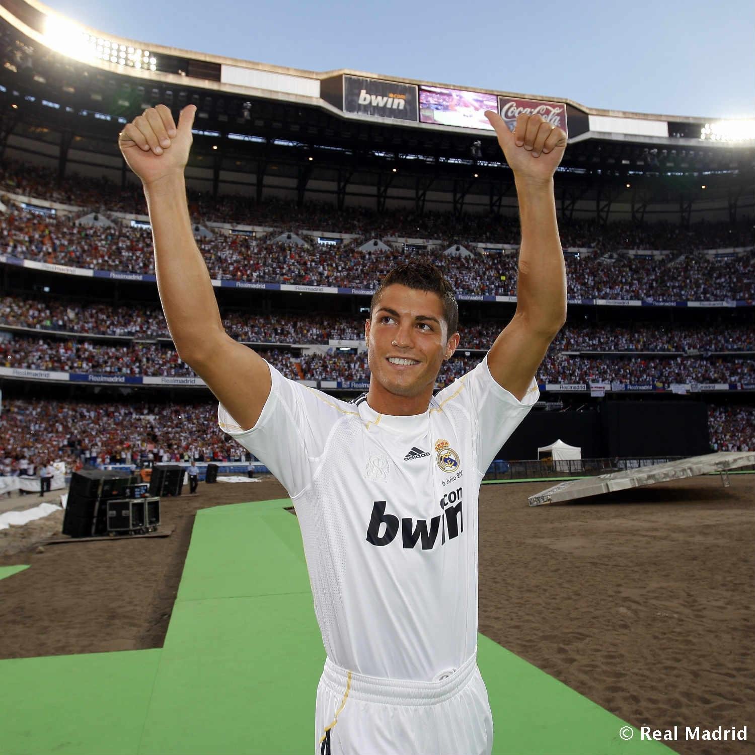 De ser clave en el Real Madrid de Cristiano Ronaldo a no tener dónde ir si Florentino Pérez lo echa