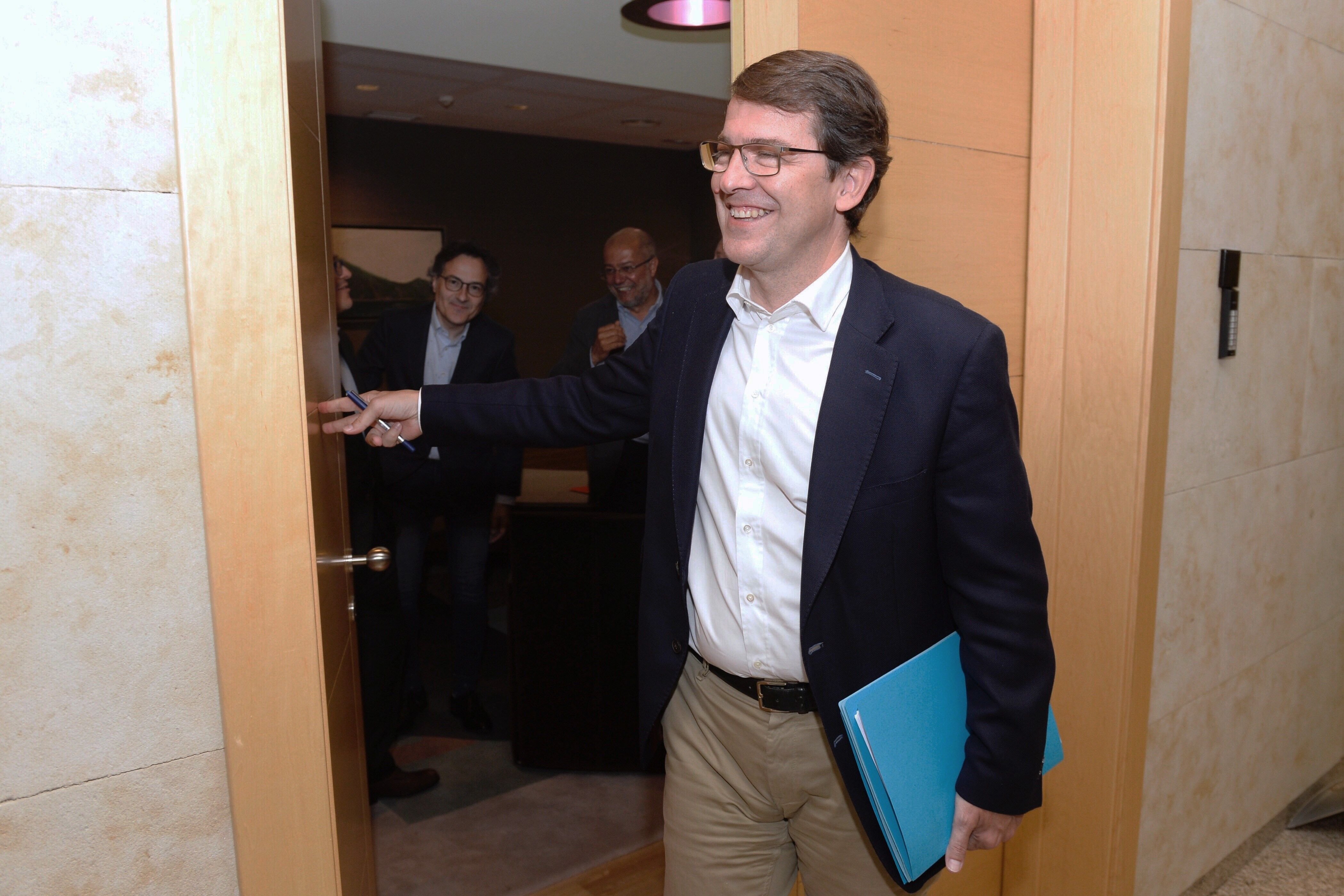 El PP de Castella i Lleó, investigat també per finançament il·legal