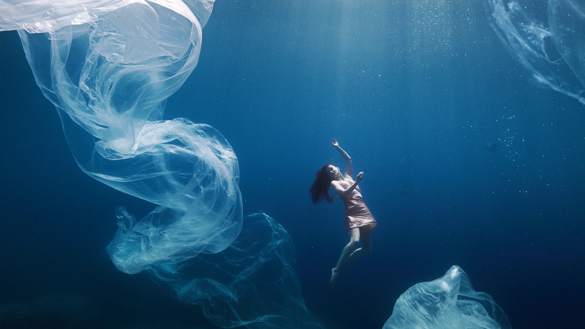 El anuncio ecologista de Estrella Damm, una apuesta por el Mediterráneo