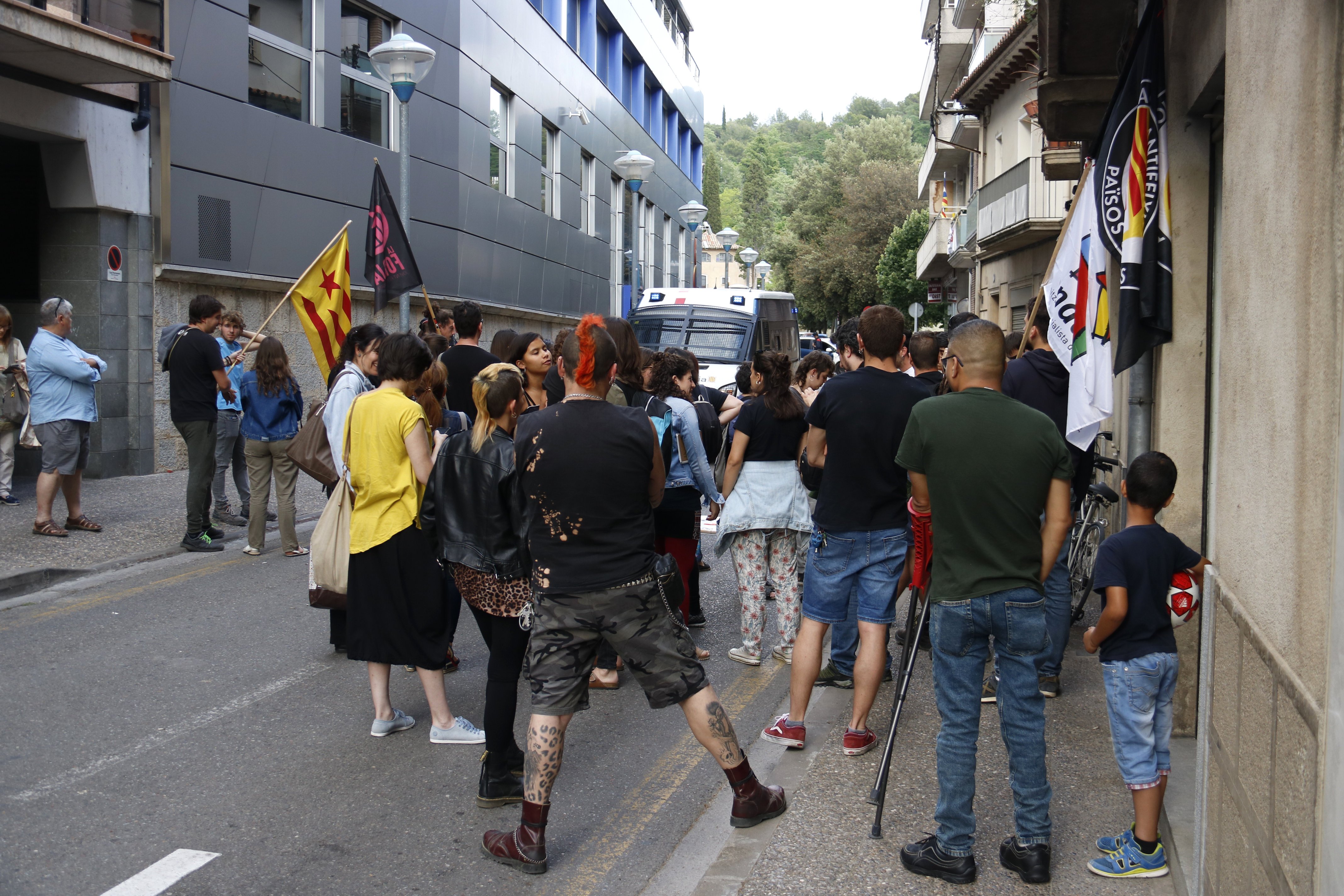 Detenido uno de los activistas investigados en Girona durante el aniversario del 1-O