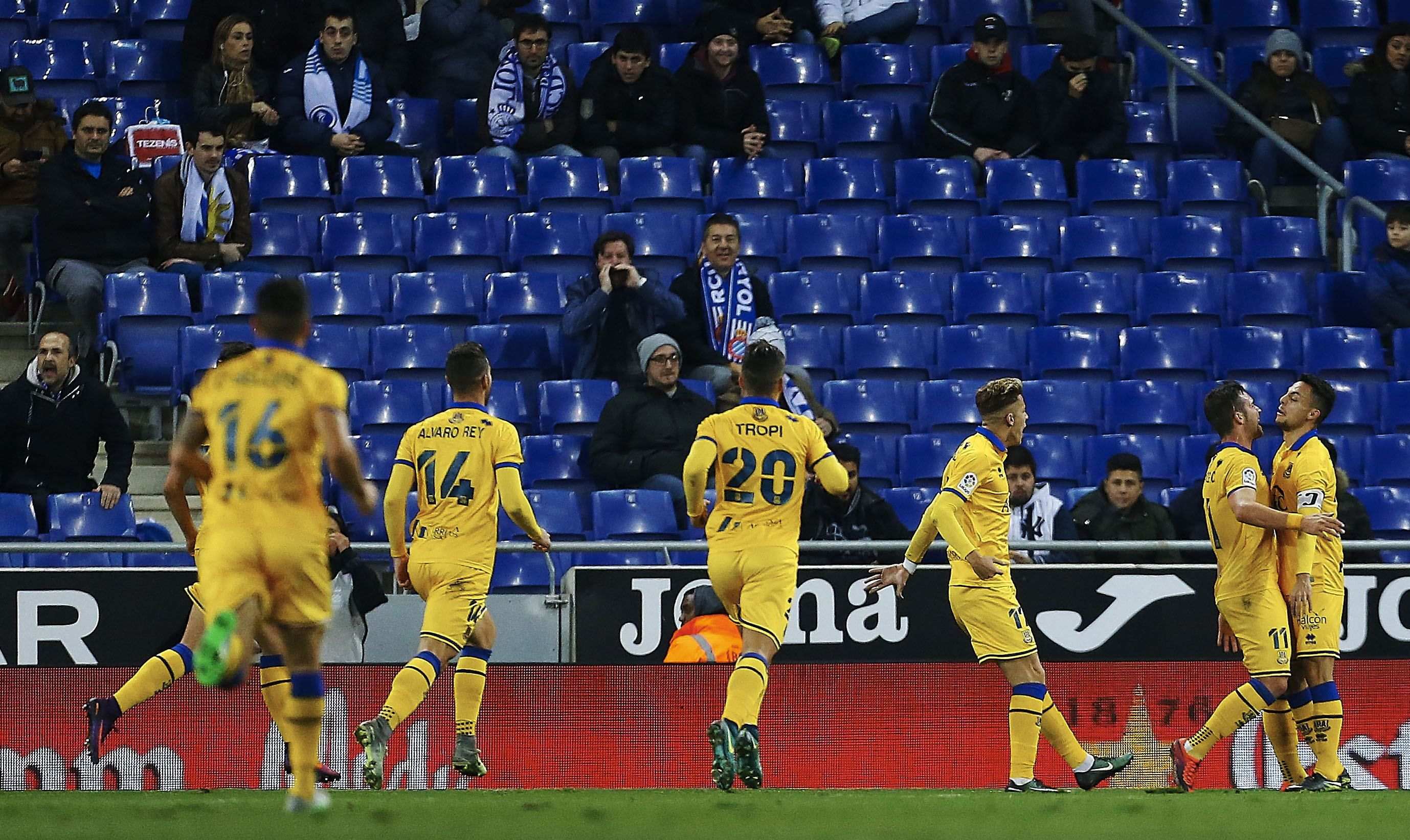 Los penaltis eliminan al Espanyol de la Copa (3-4)