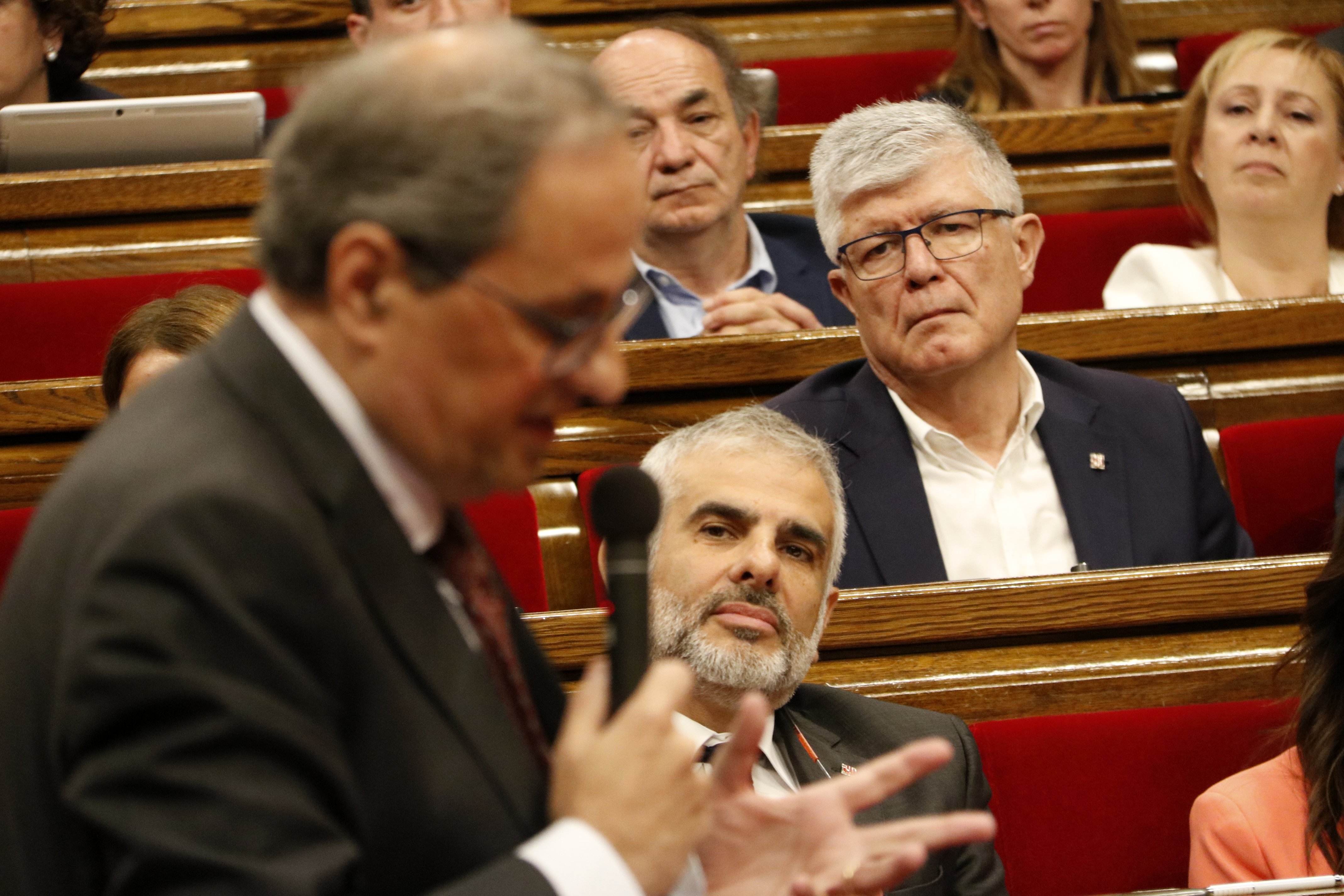 Cs reclama a Sánchez que inicie el 155 por el caso de los lazos de Torra