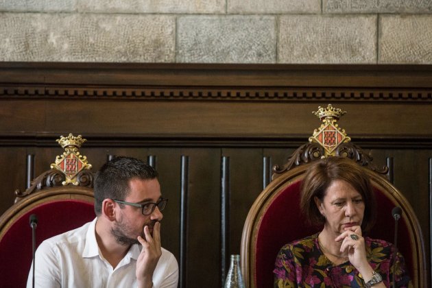 ple investidura ajuntament girona marta madrenas lluc salellas (bona qualitat) - Carles Palacio ple investidura ajuntament girona marta madrenas lluc salellas (bona qualitat) - Carles Palacio