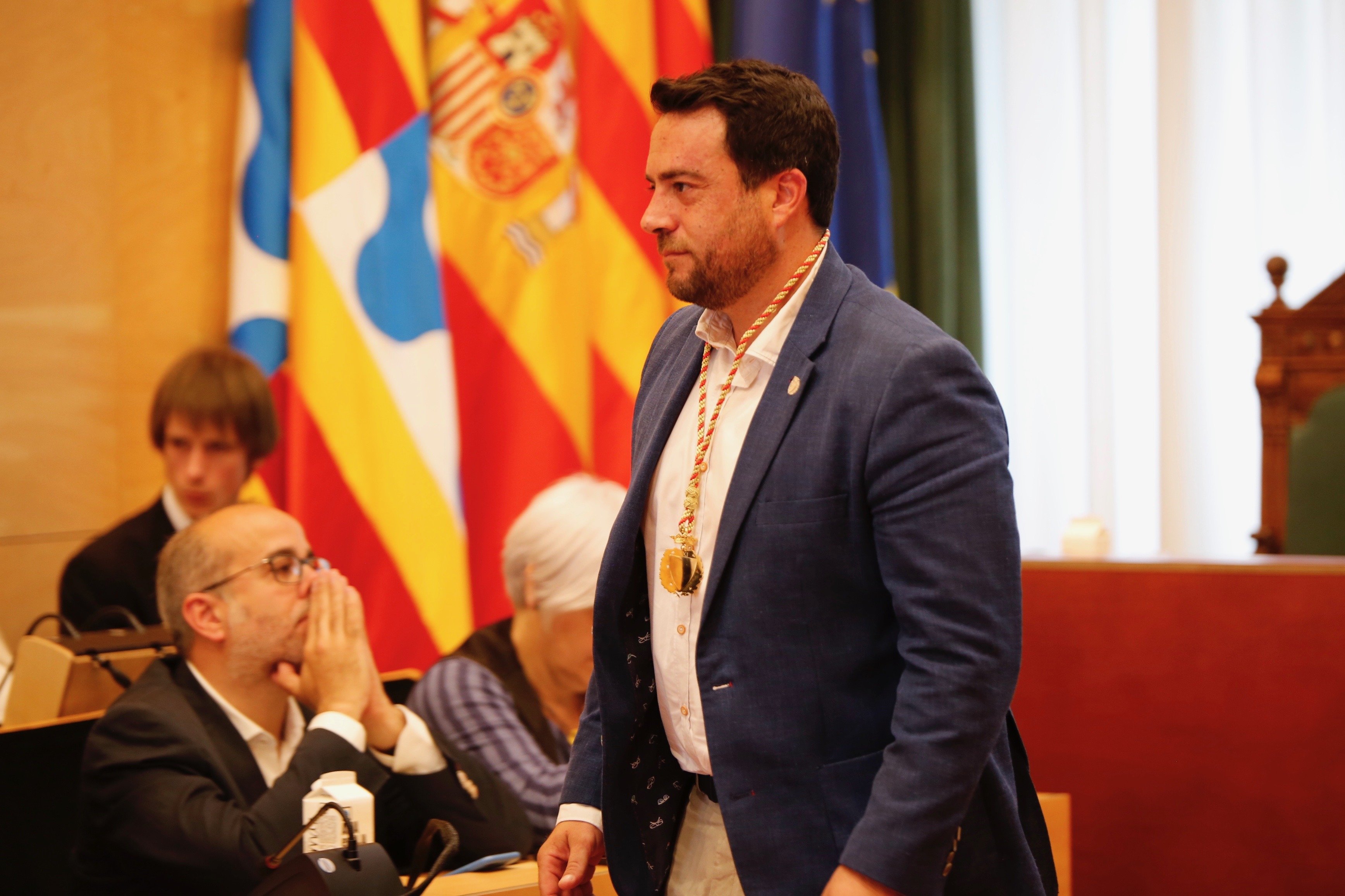 Pastor dimite como alcalde de Badalona a través de su abogado