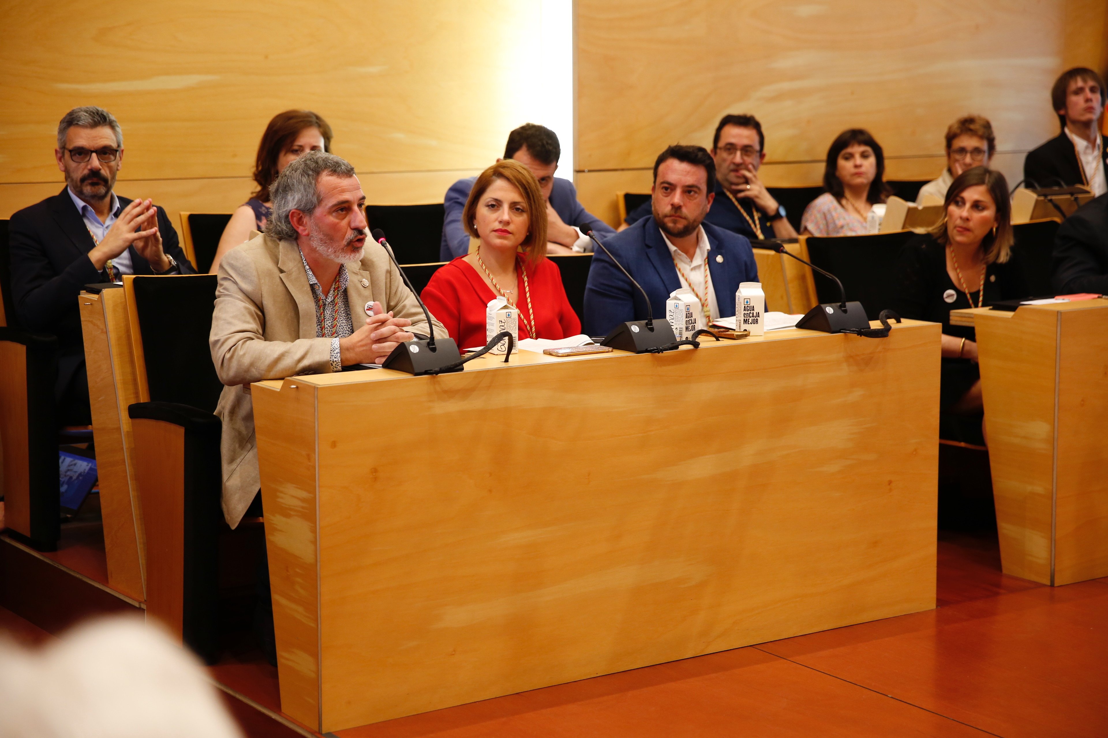 Badalona reprueba a una concejala del PSC por promover "odio y xenofobia"