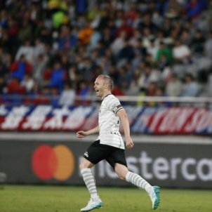 Andres Iniesta Vissel Kobe gol @visselkobe