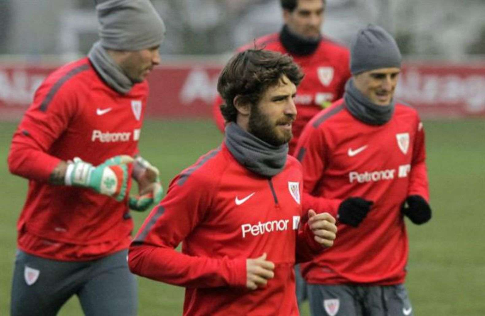 El jugador de l'Athletic Yeray Álvarez recau d'un tumor i rebrà quimioteràpia
