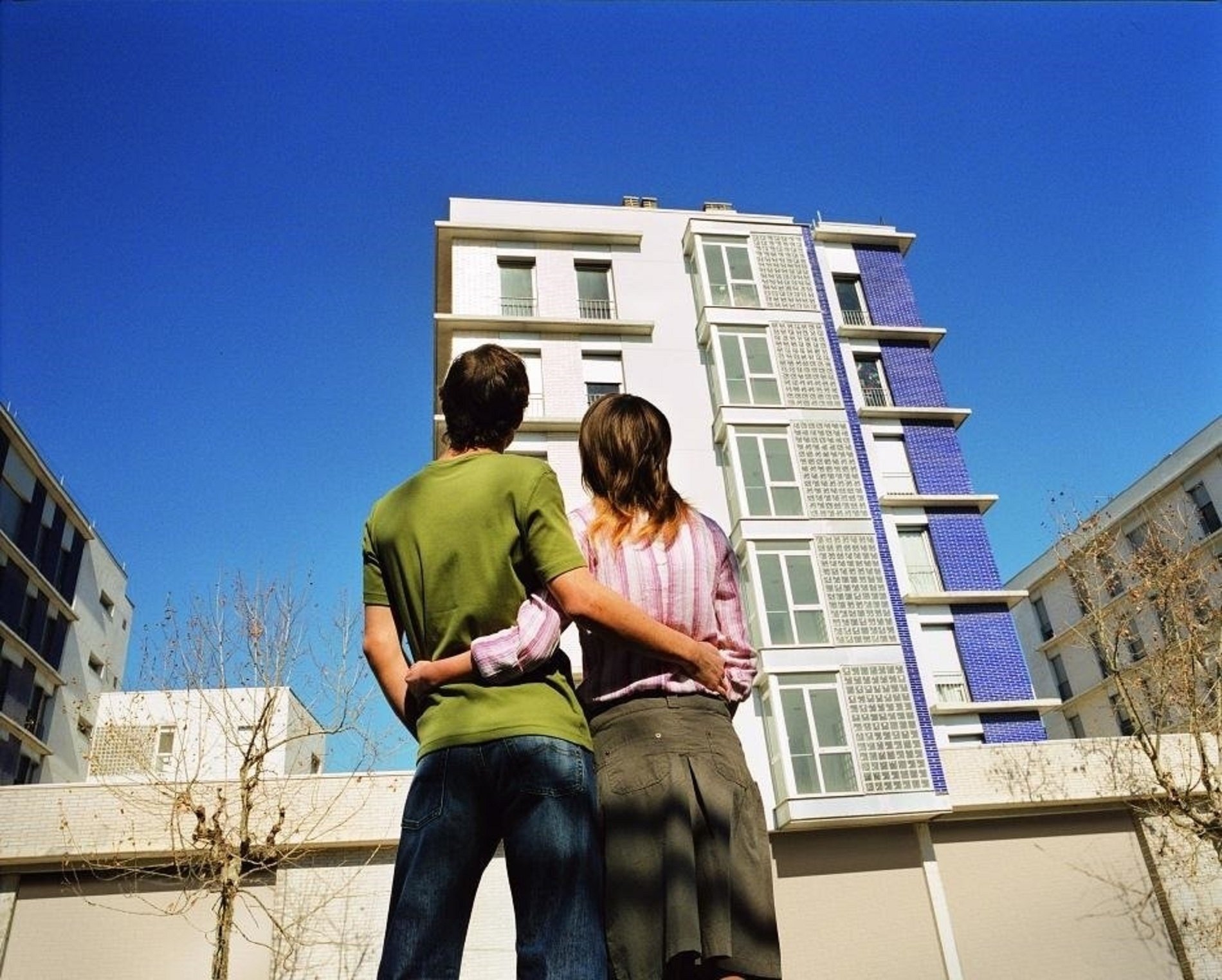 La compraventa de viviendas cae cerca de un 10% en Catalunya en junio