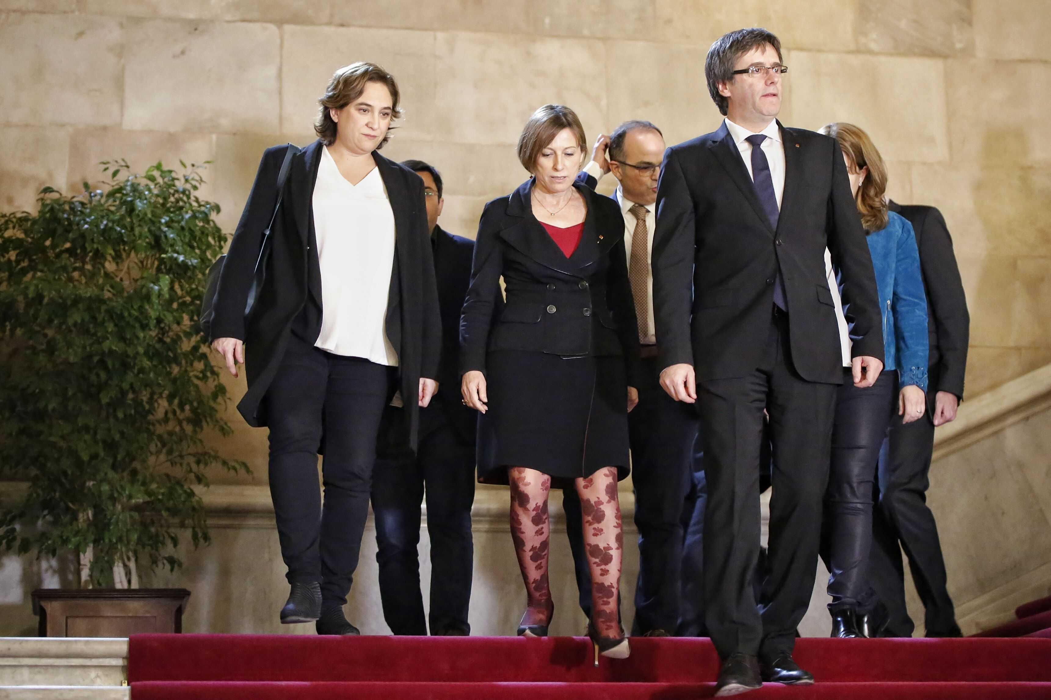 La carta de Puigdemont, Junqueras, Forcadell y Colau a Rajoy y al Rey para negociar el 1-O