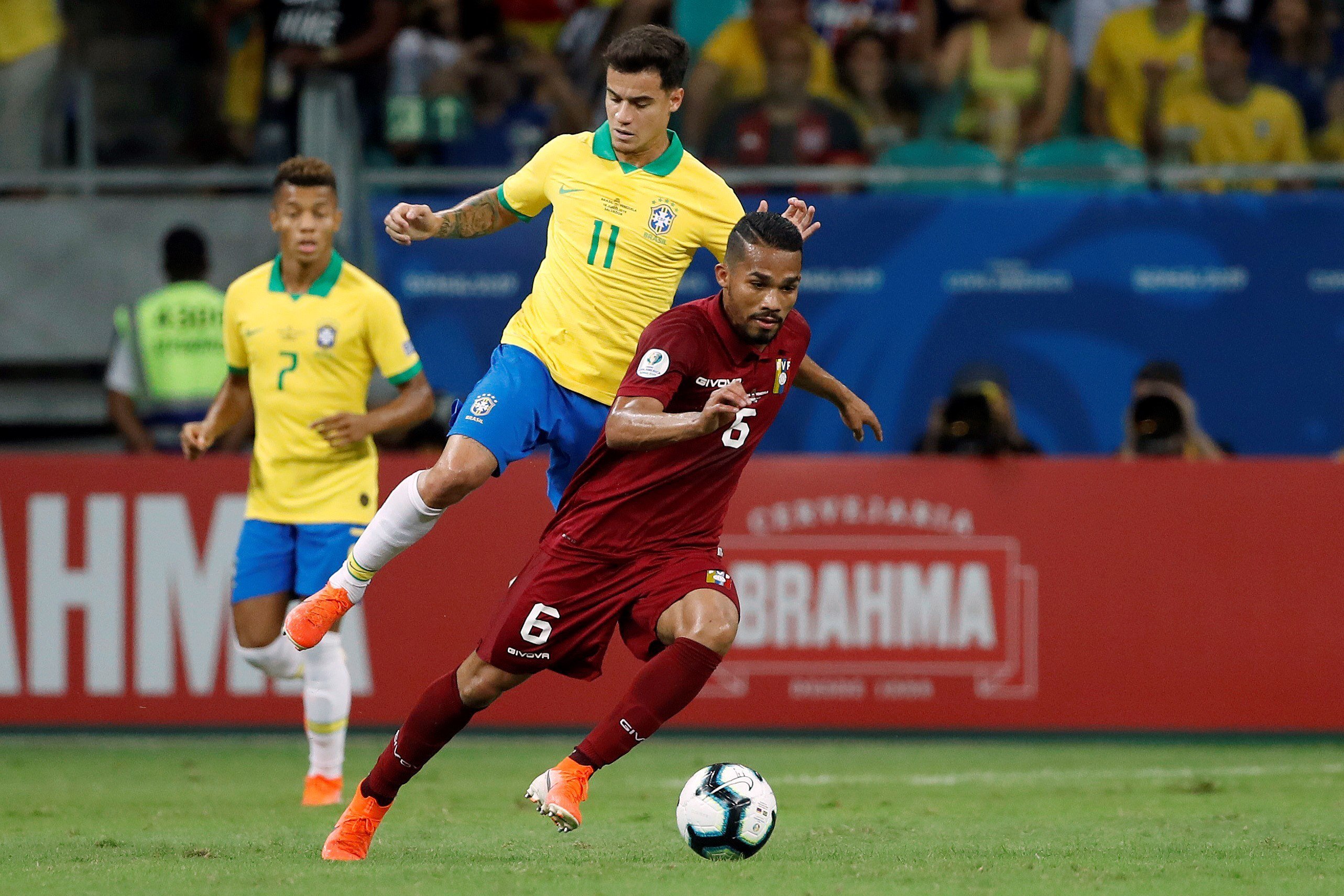 Brasil se encalla contra Venezuela y el VAR (0-0)