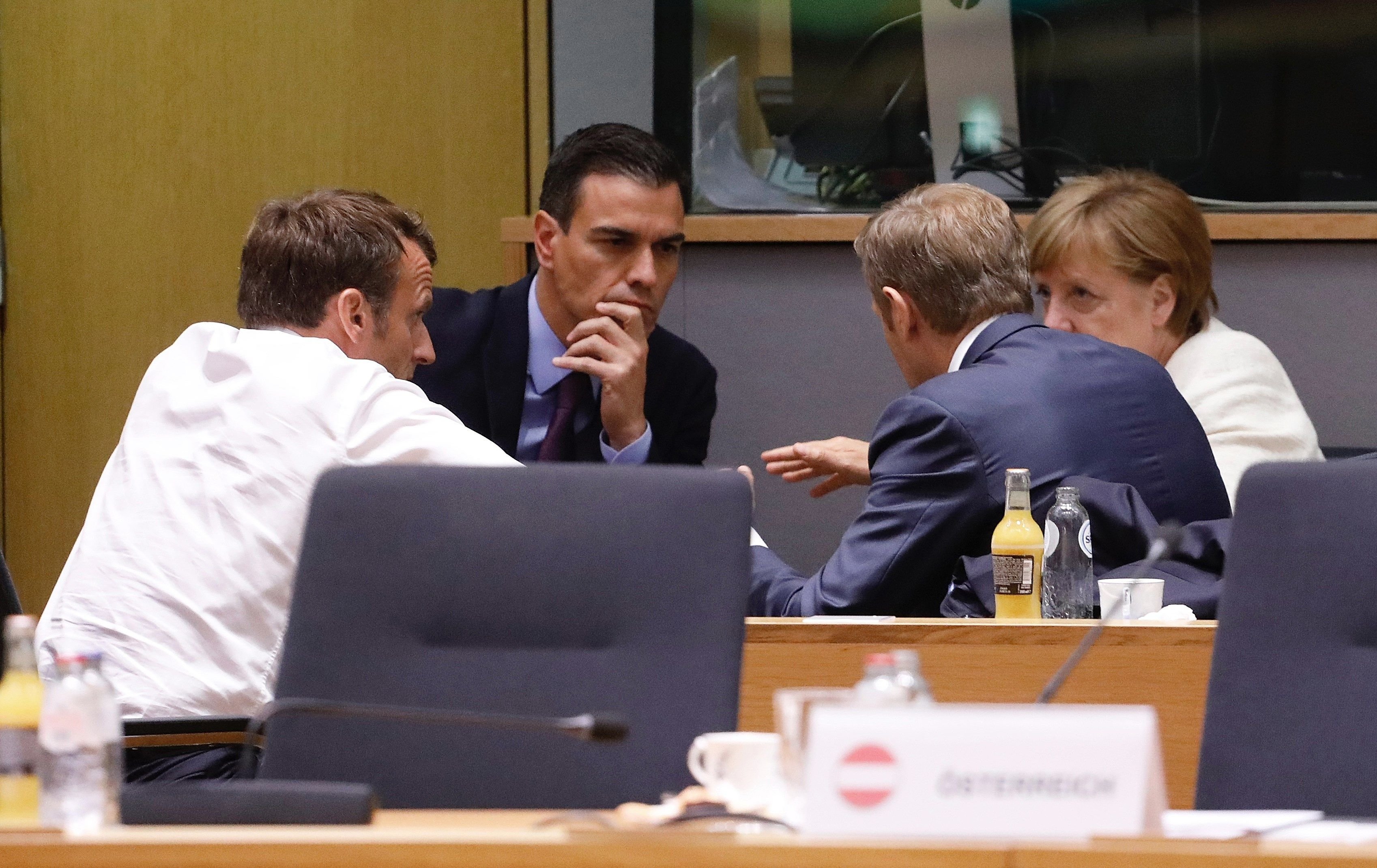 Sánchez, Merkel i Macron proposen mesures a la UE davant de futures pandèmies