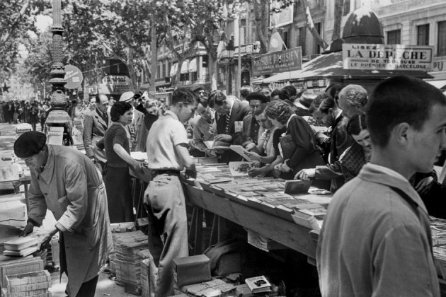 feria del libro republicano en las ramblas Alec Wainman