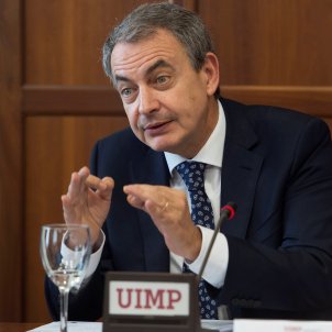 Zapatero rechaza que se vincule el independentismo con violencia